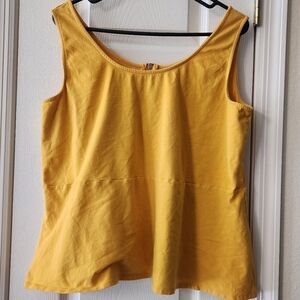 Yellow size 18/20 with zip up back